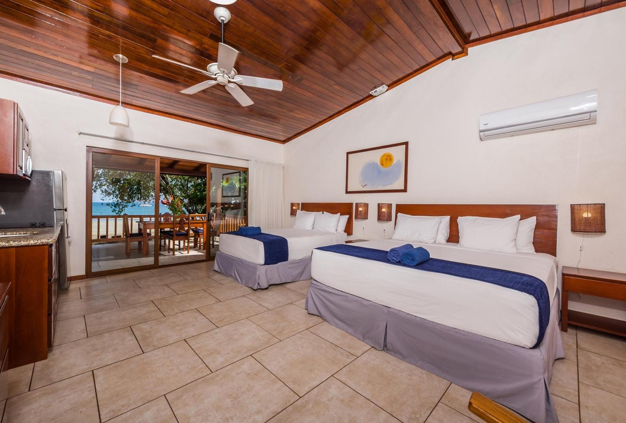 The Coast Beachfront Hotel Tamarindo Kültér fotó
