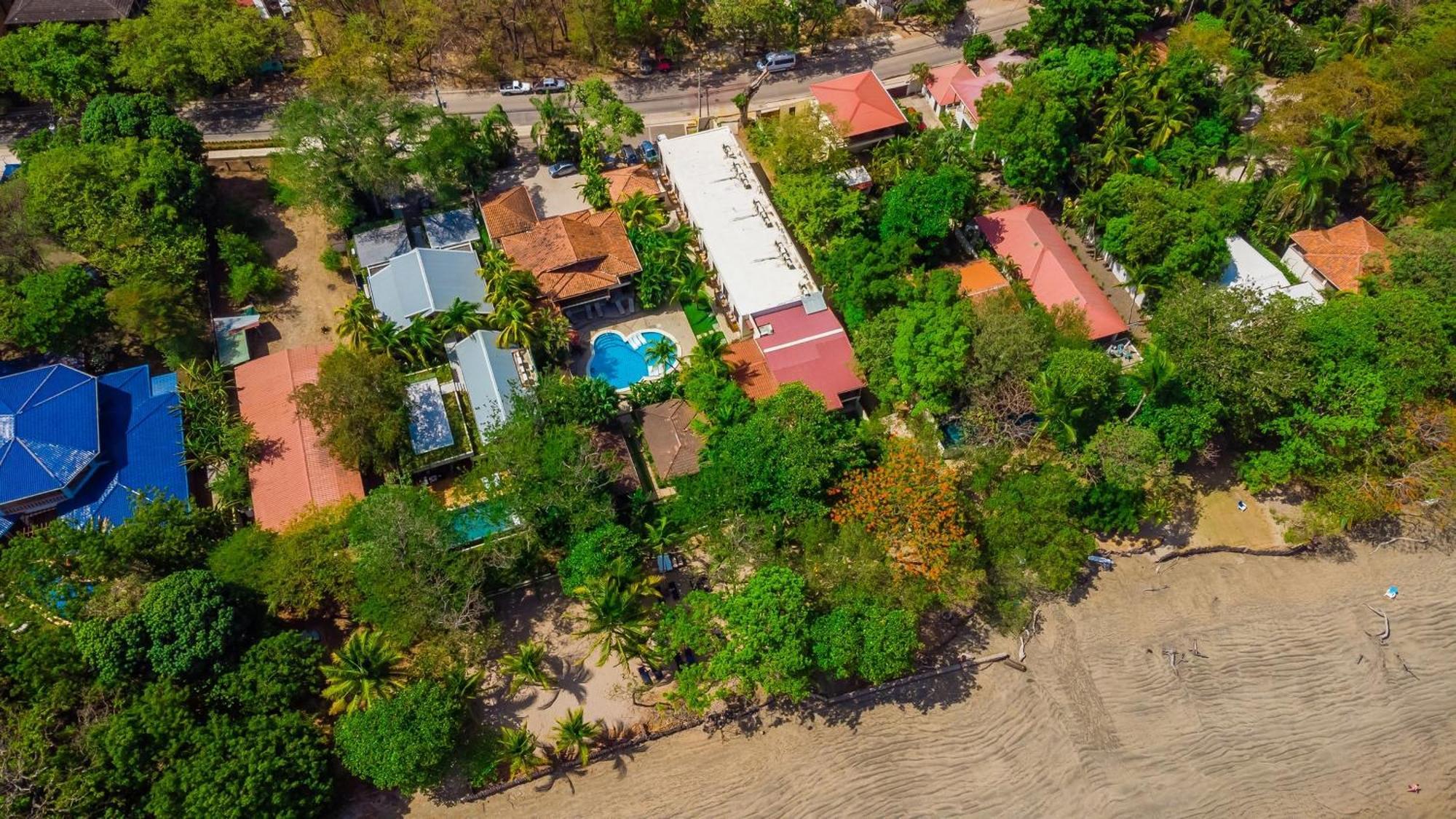 The Coast Beachfront Hotel Tamarindo Kültér fotó